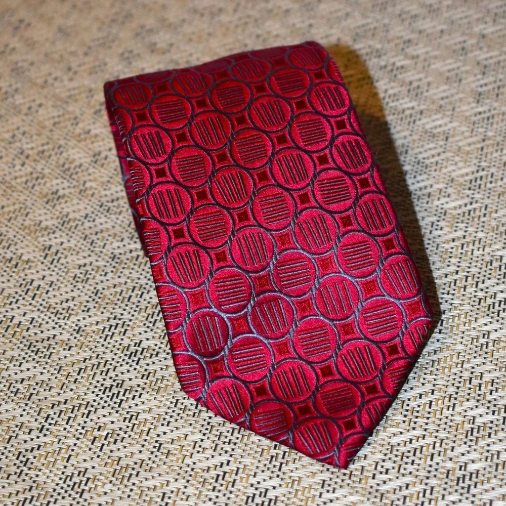 Charvet Silk Necktie Mens OS Red Grey Geometric Circles Made in France Excellent